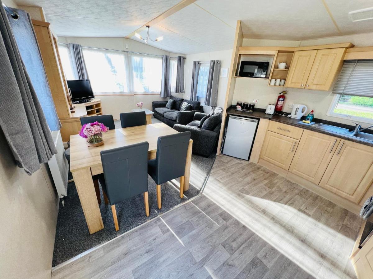 3 Bedroom Caravan Kg37, Dog Friendly, Shanklin, Isle Of Wight Eksteriør billede